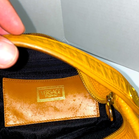 Gianni Versace Ostrich Sunburst Vintage Sunburst Vanity Bag excellent condition - Picture 9 of 11